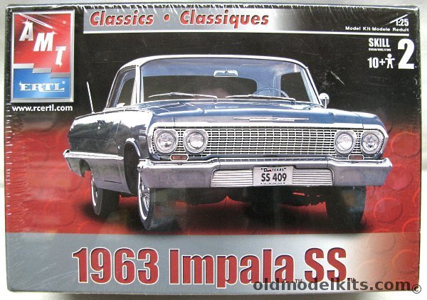 AMT 1/25 1963 Chevrolet Impala SS 409 Super Sport - Two-Door Hardtop, 8321 plastic model kit